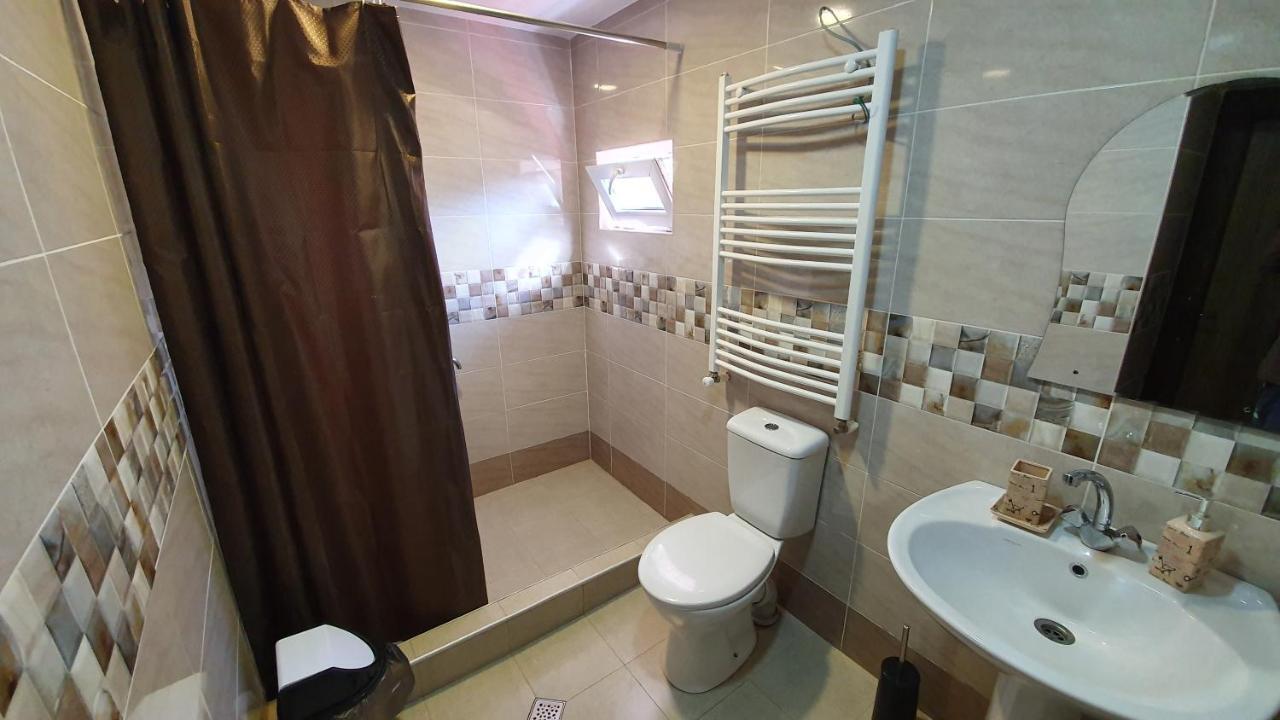 Guest House Sandro Kazbegi Exterior foto